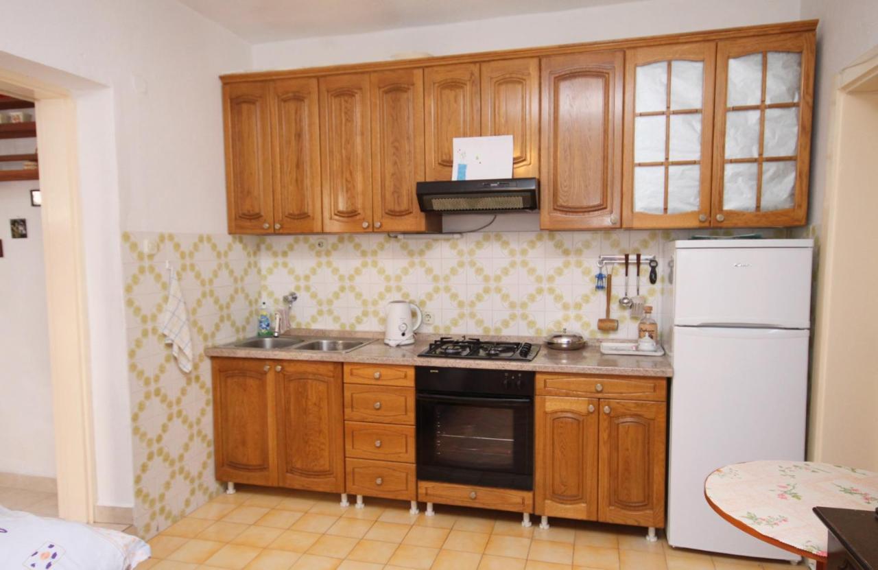 Apartments By The Sea Drasnice, Makarska - 5265 Exterior photo