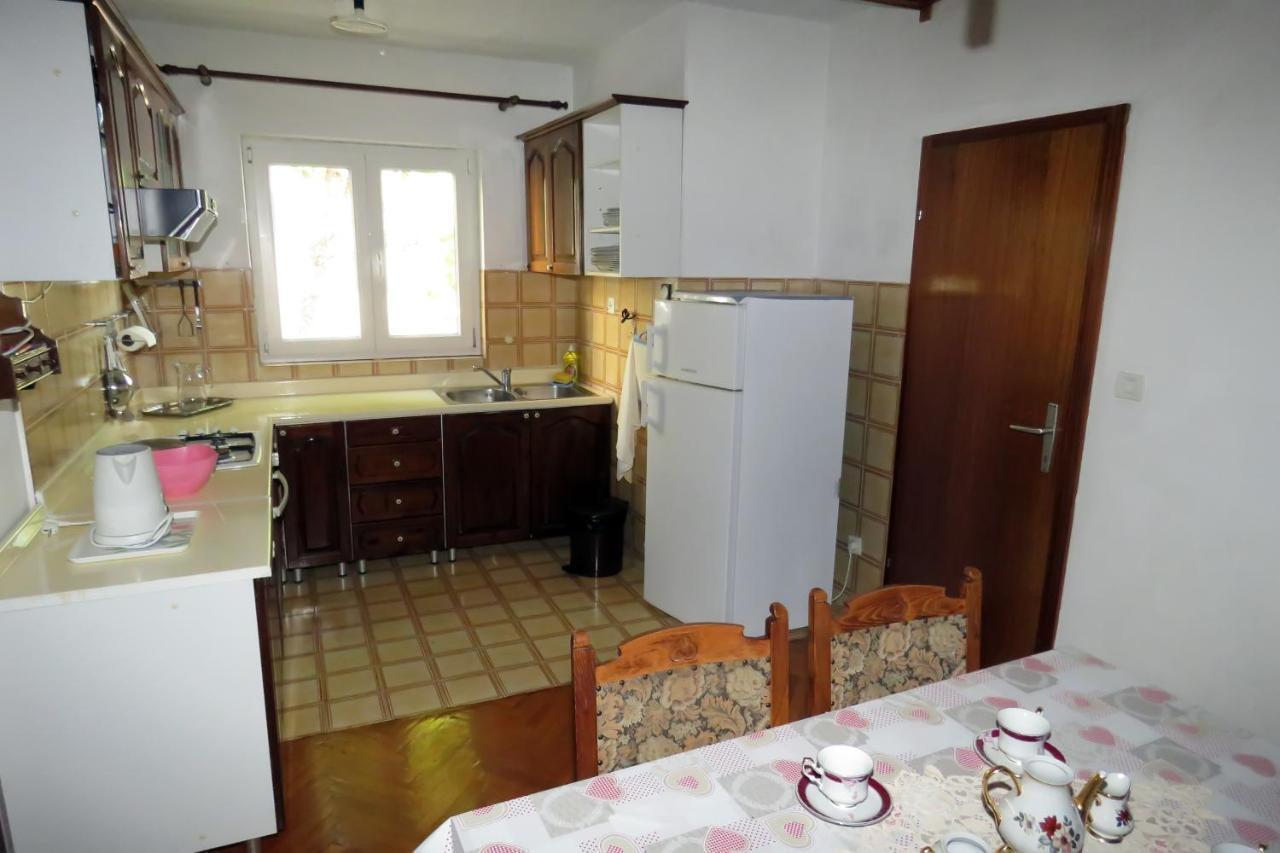 Apartments By The Sea Drasnice, Makarska - 5265 Exterior photo